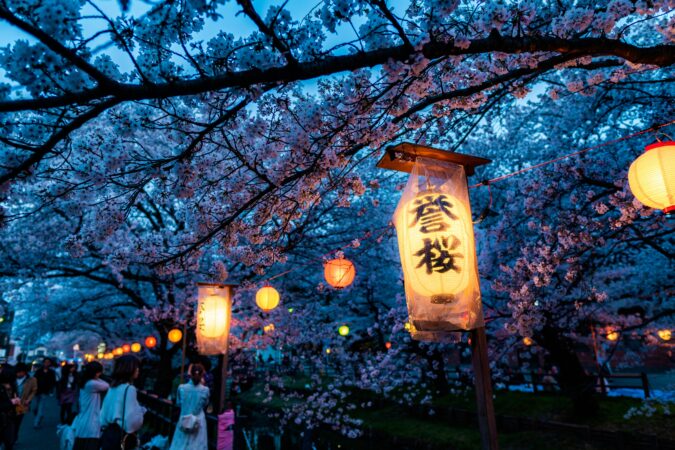 japan-and-china-holidaybay